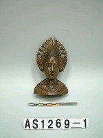 藏品(小型木刻胸像)的圖片